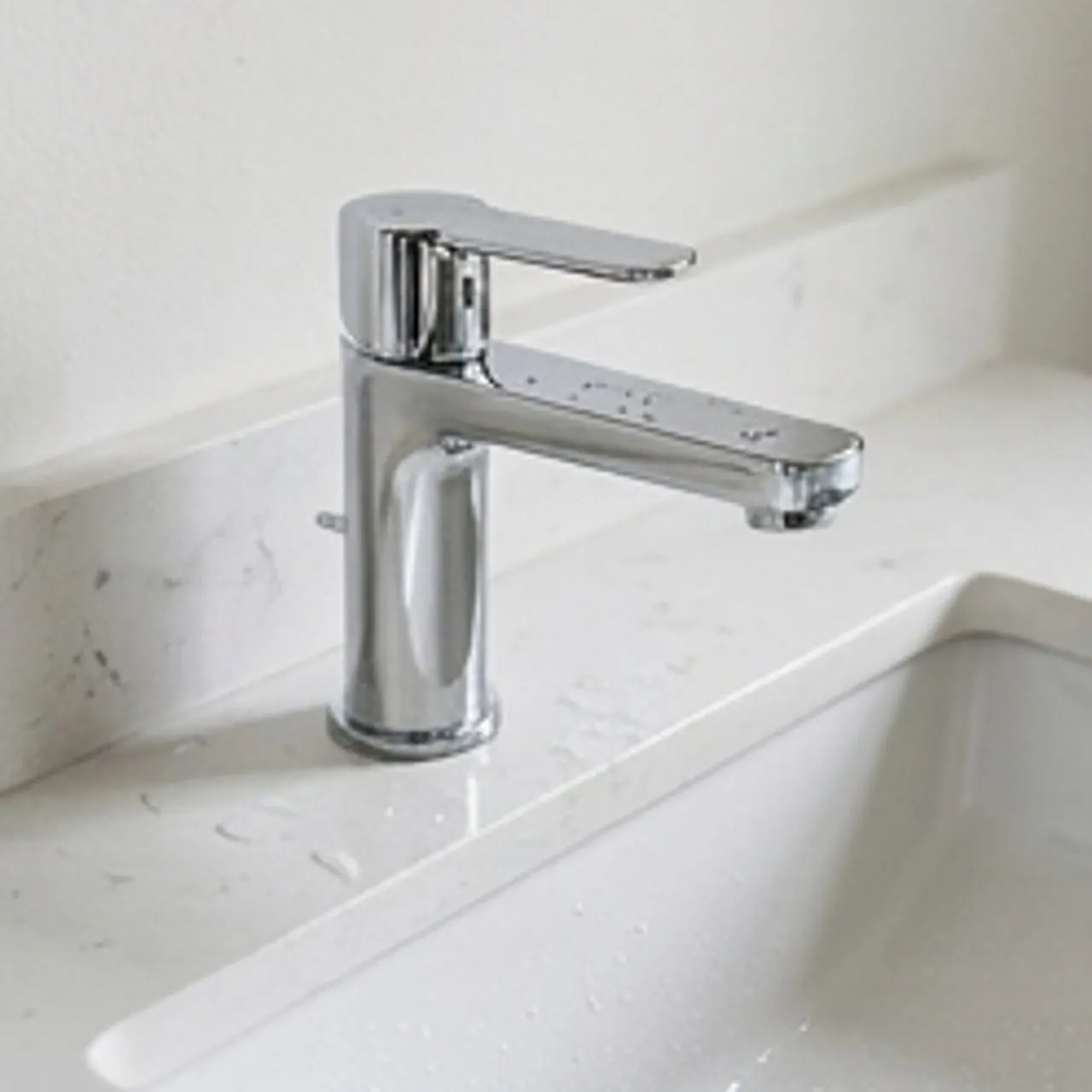 detail shot of luxury bathroom faucet